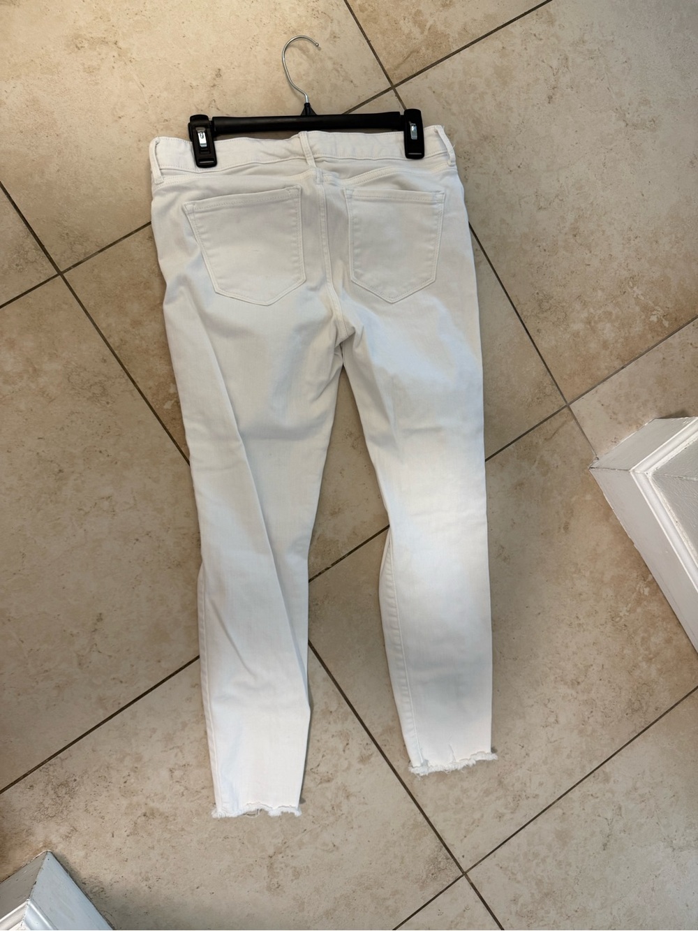 Old Navy White Ankle Slim Jeans